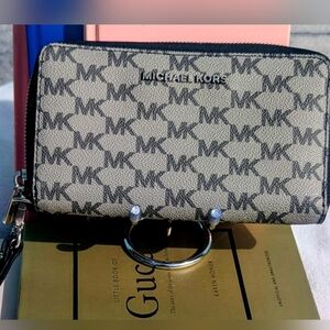 Michael Kors Travel Large Logo Wallet Black & Grey
